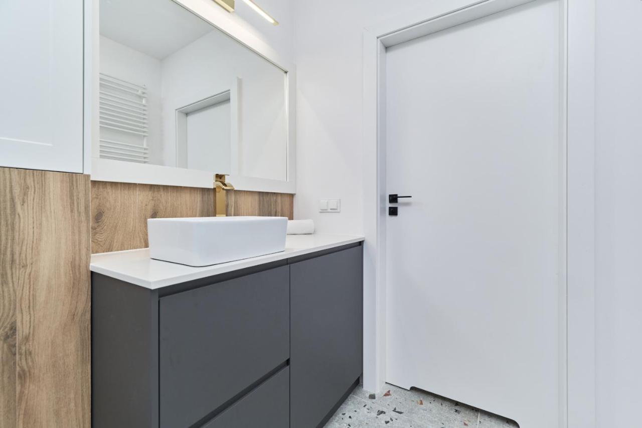 Luxurious Apartments Ksiecia Witolda By Noclegi Renters Вроцлав Екстериор снимка